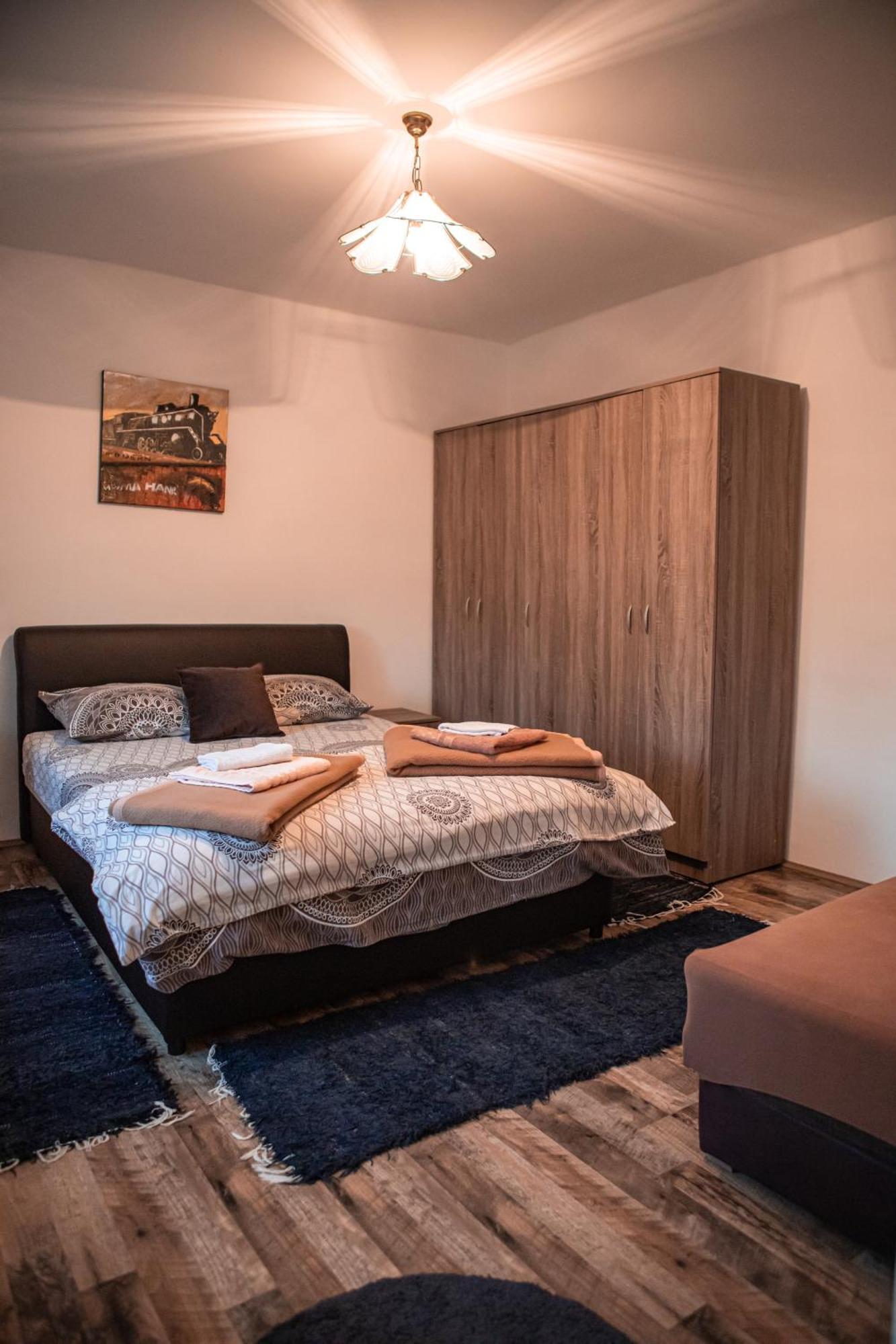 Prenociste Lelic Villa Valjevo Eksteriør billede